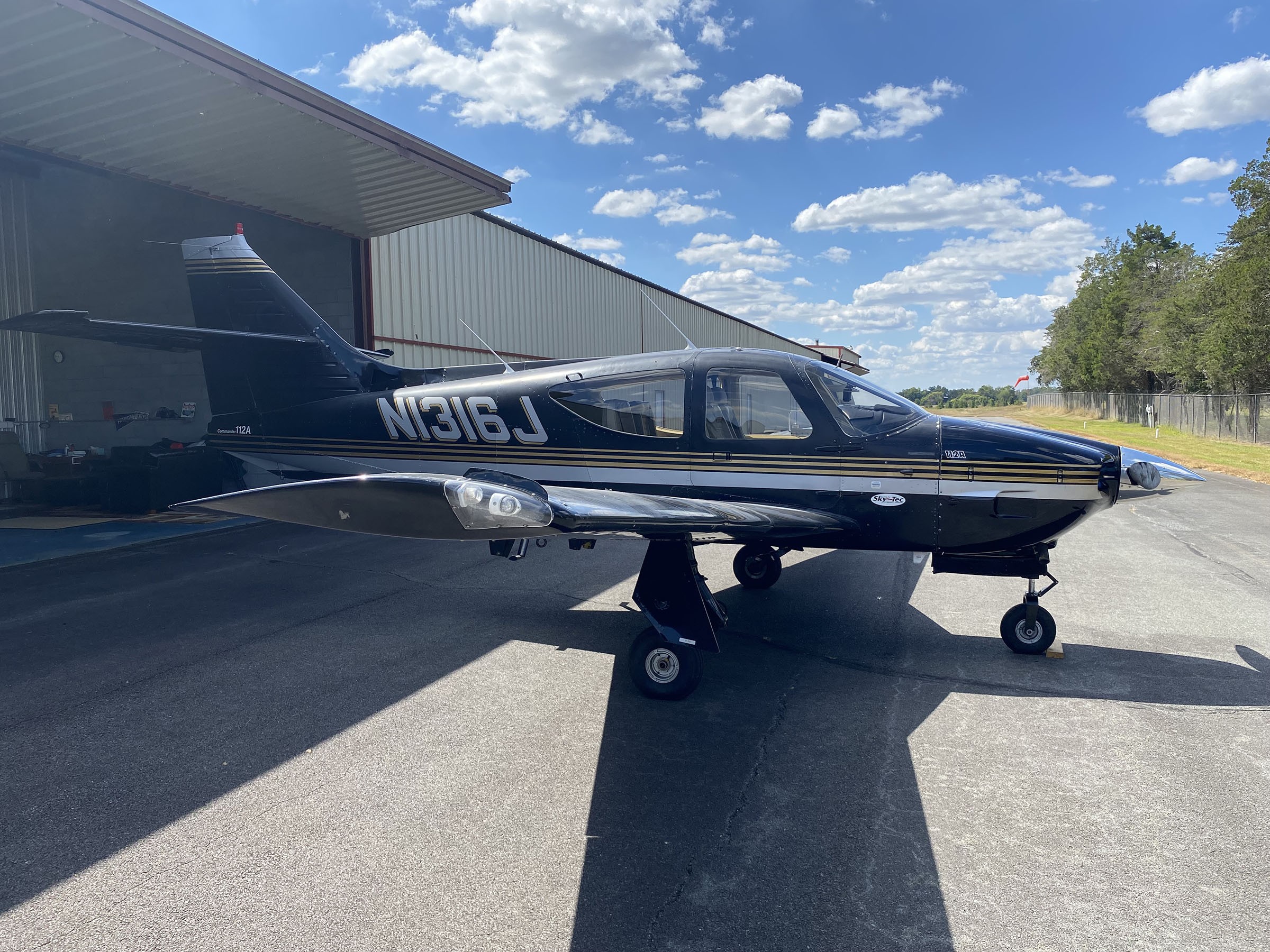 1975 Commander 112A — photo 2