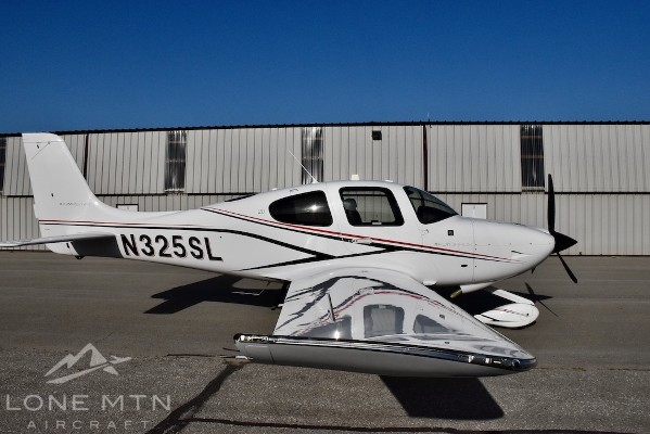 2019 Cirrus SR20 — photo 1