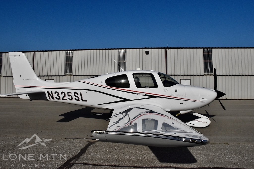 2019 Cirrus SR20 — photo 1