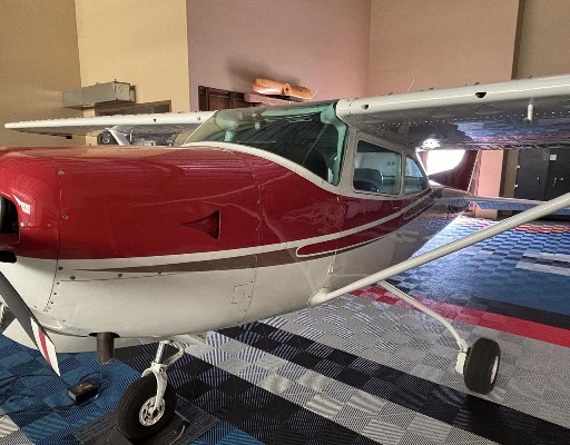 1979 Cessna TR182RG — photo 1