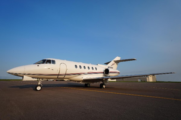 2005 Hawker 800XP — photo 1