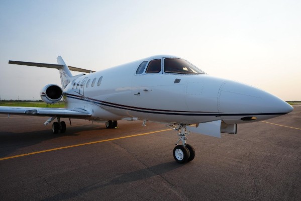 2005 Hawker 800XP — photo 2
