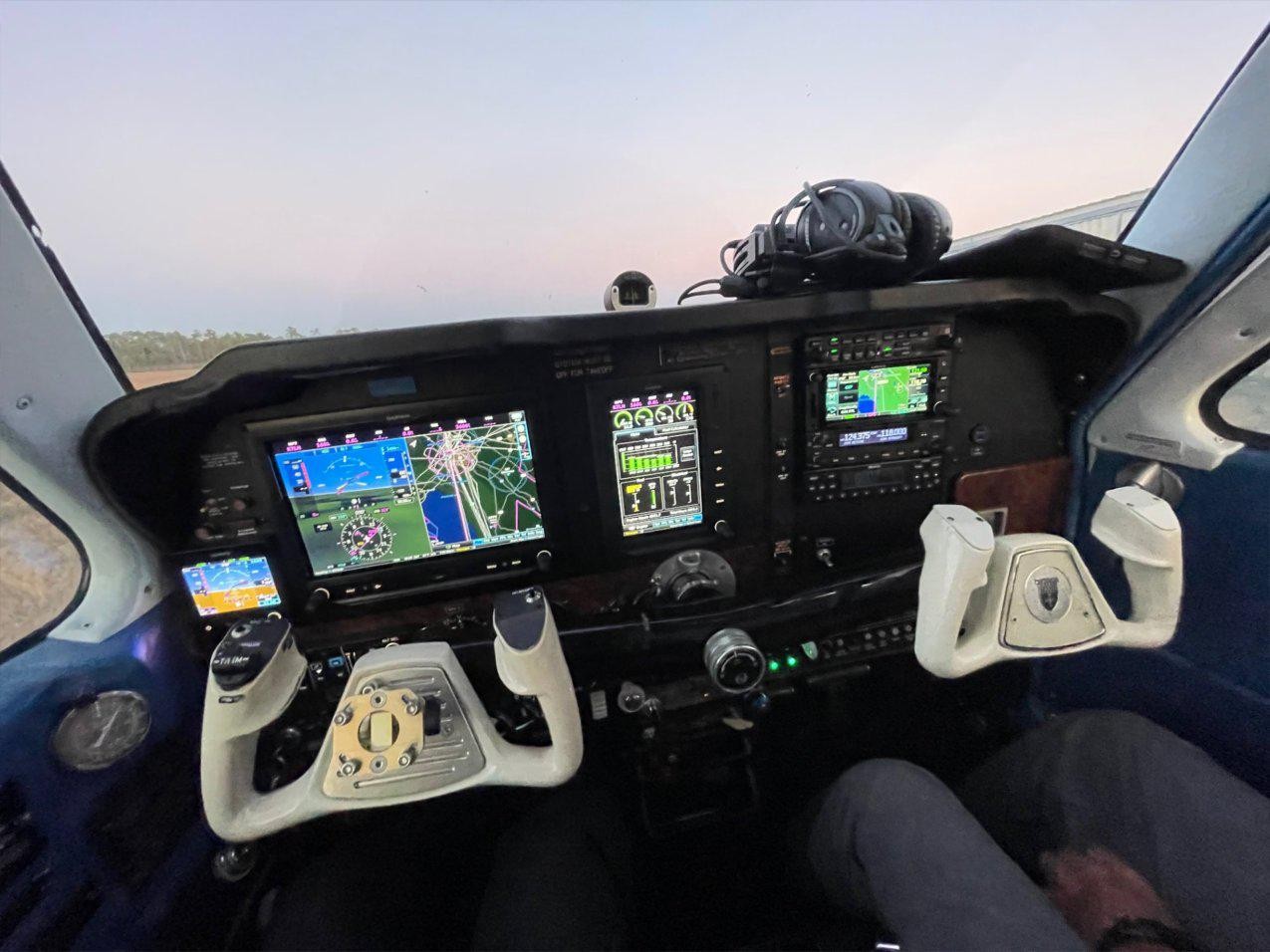 1977 Beech Bonanza A36 — photo 5