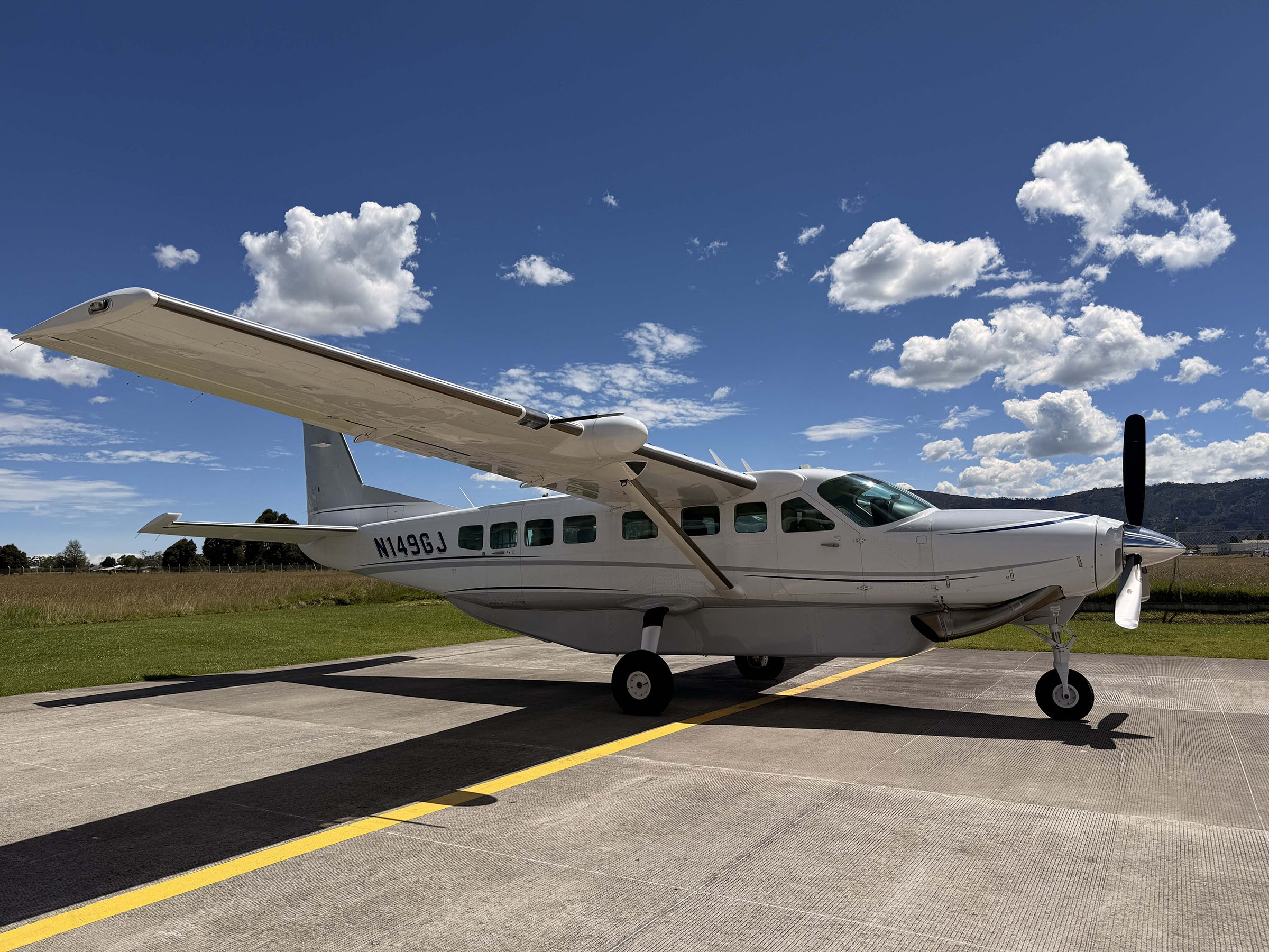 2016 Cessna Caravan 208B — photo 2