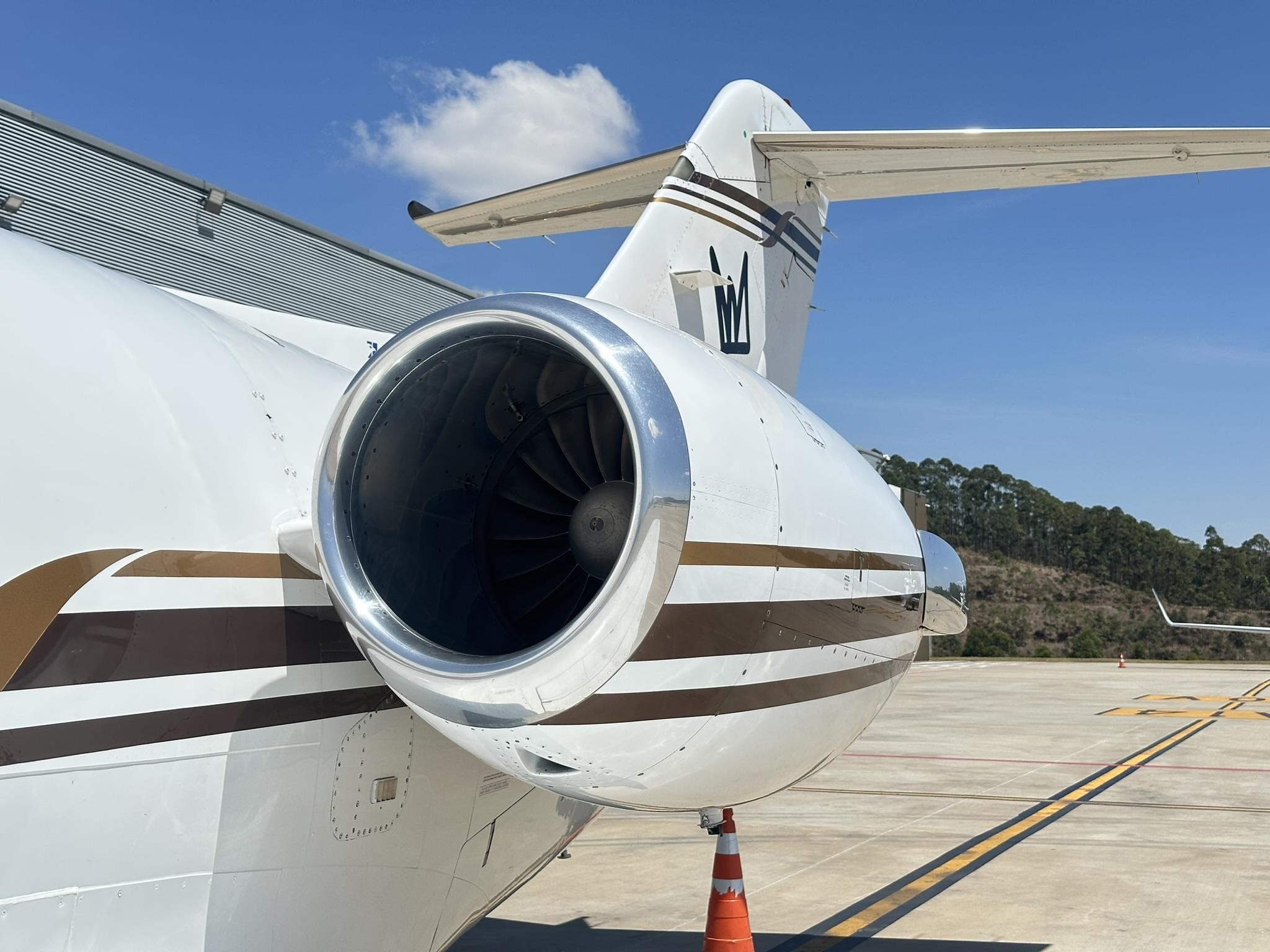 2006 Hawker 400XP — photo 3