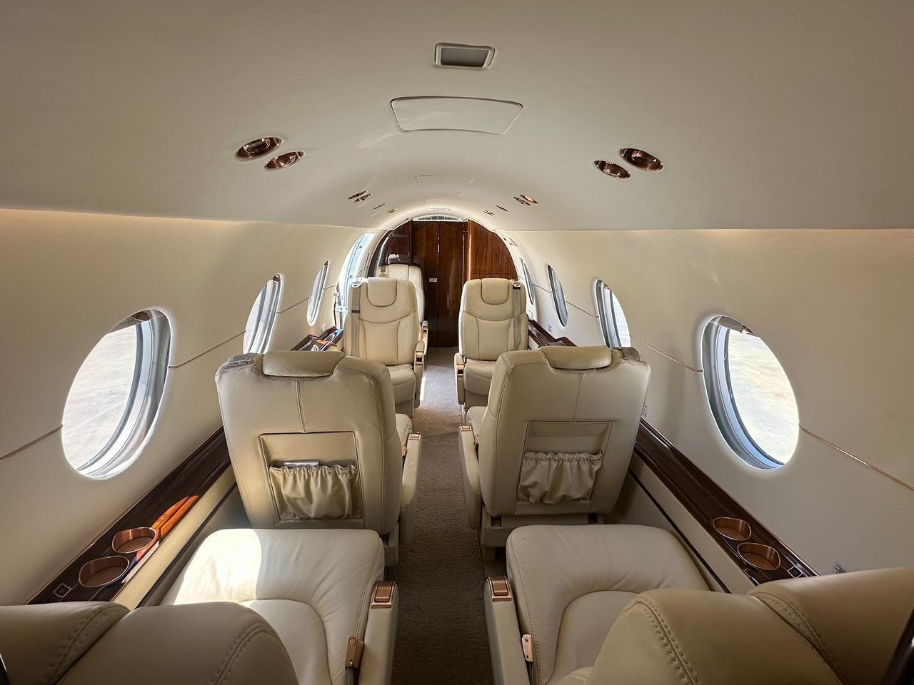 2006 Hawker 400XP 3