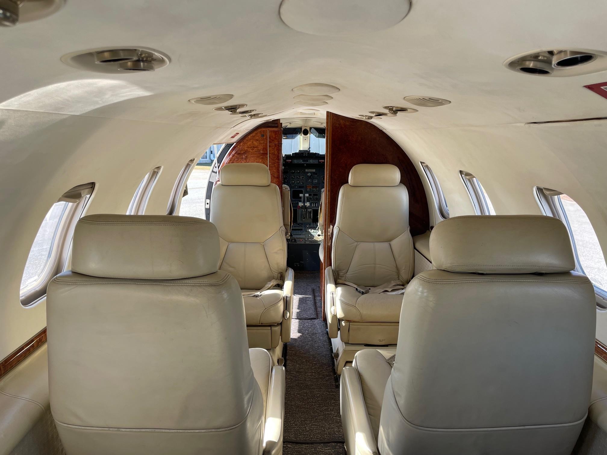 1999 Learjet 31 — photo 4