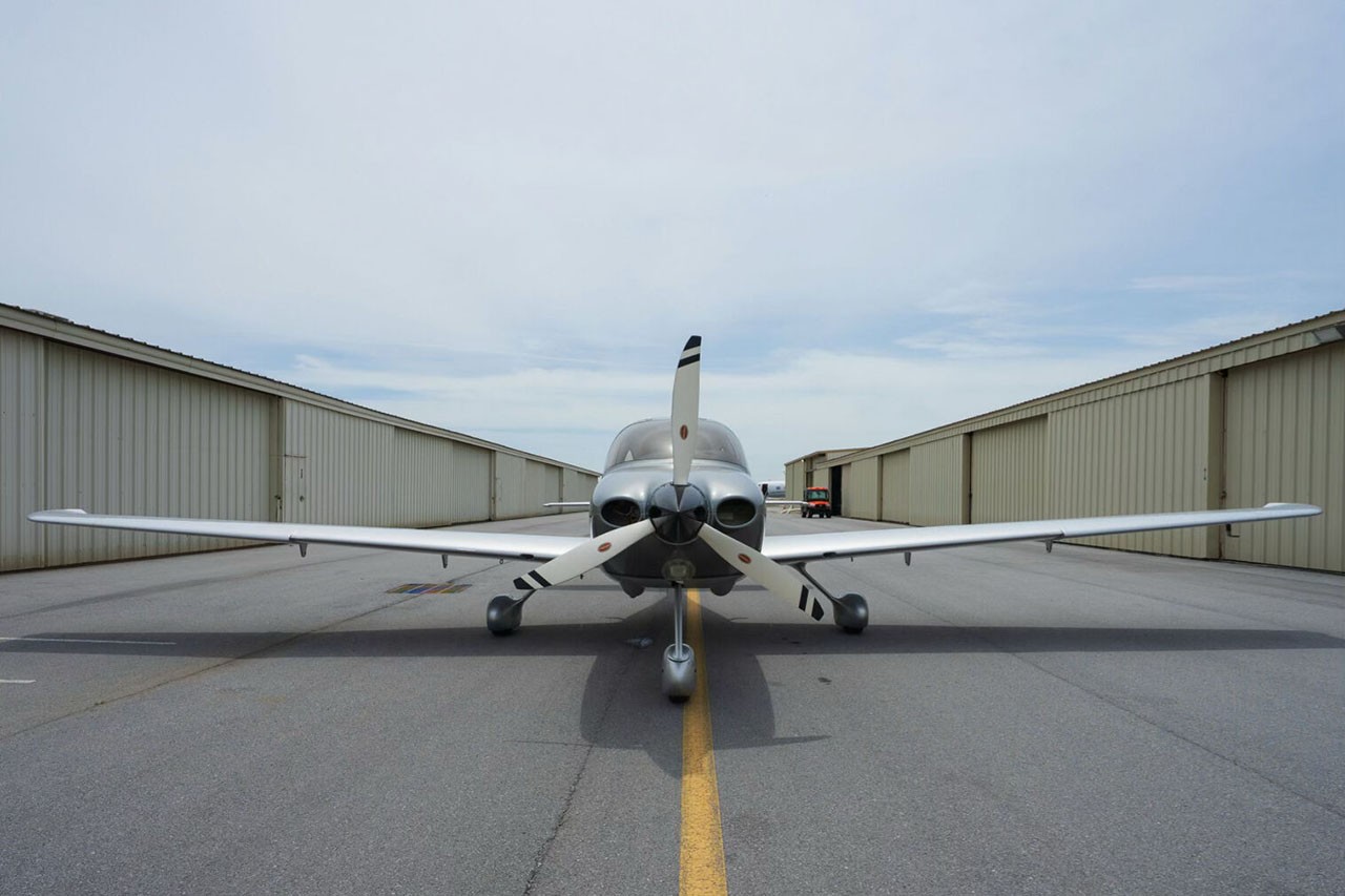 2005 Cirrus SR22-G2 — photo 3