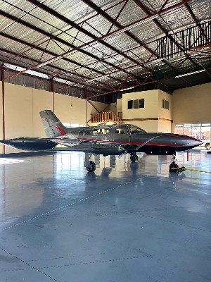1976 Cessna 402B — photo 4