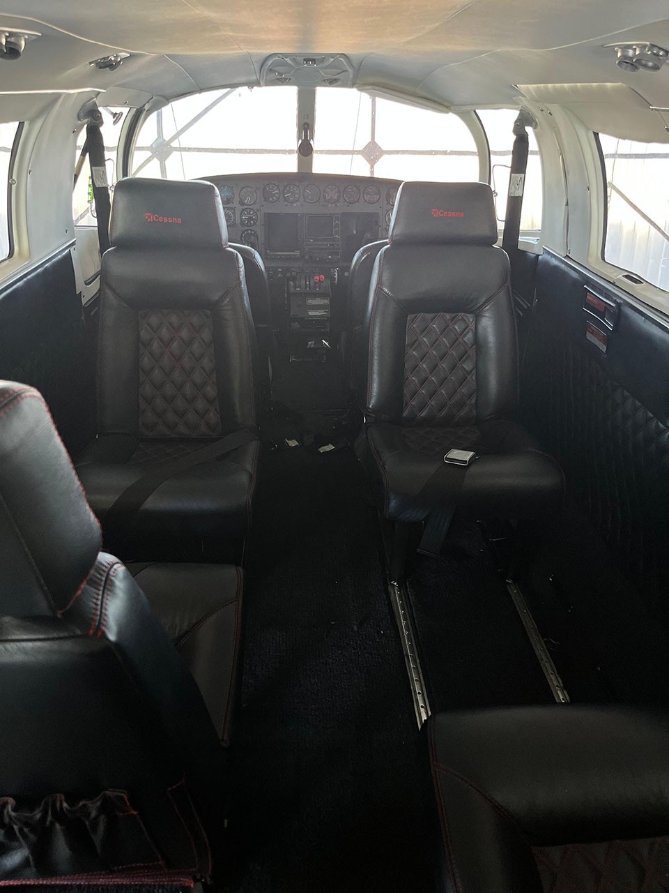 1976 Cessna 402B — photo 5