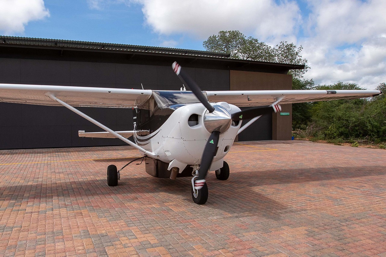 2005 Cessna T206H — photo 3