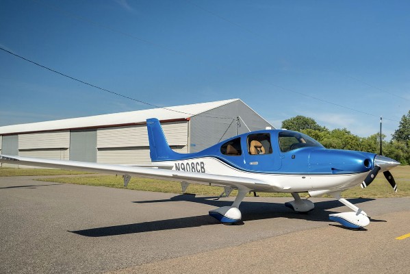 2019 Cirrus SR20 — photo 4
