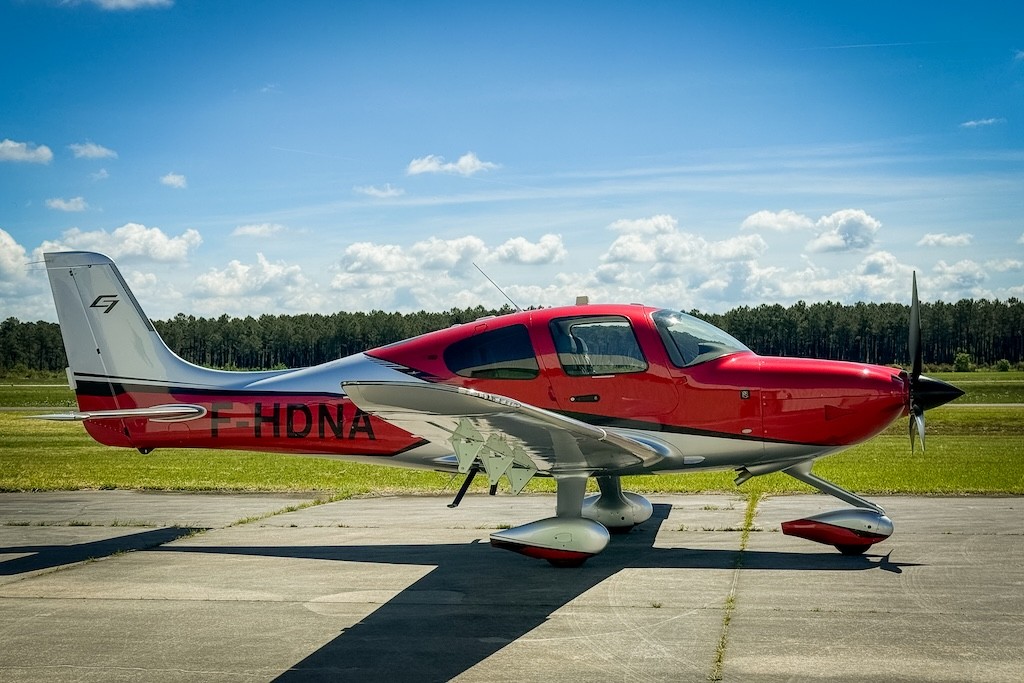 2024 Cirrus SR22-G7 — photo 2