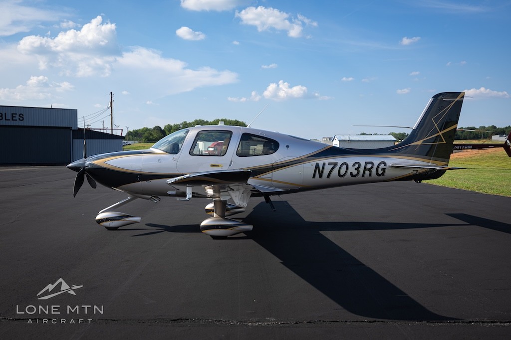 2020 Cirrus SR22-G6 — photo 2