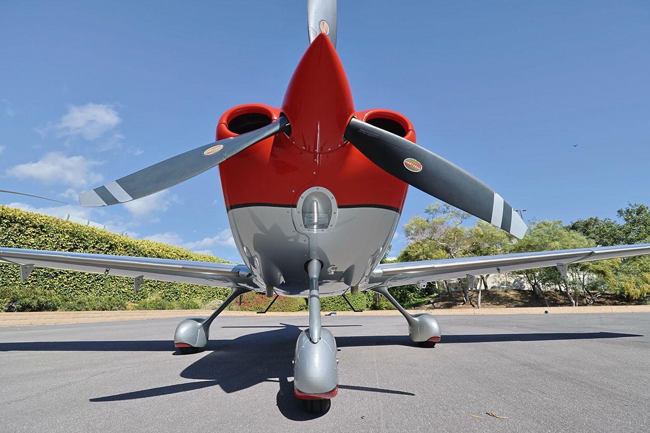 2019 Cirrus SR22-G6 — photo 4