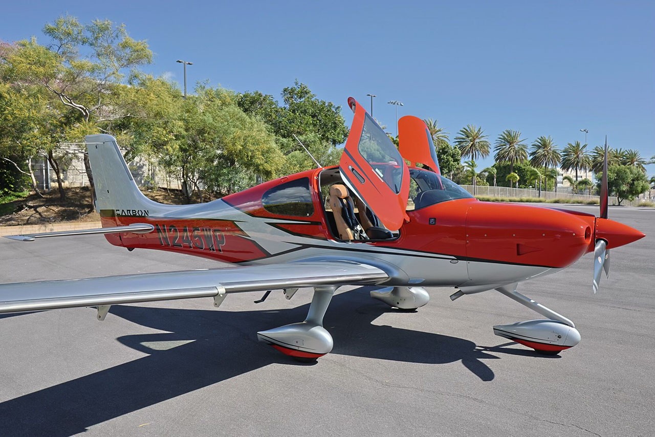 2019 Cirrus SR22-G6 — photo 5