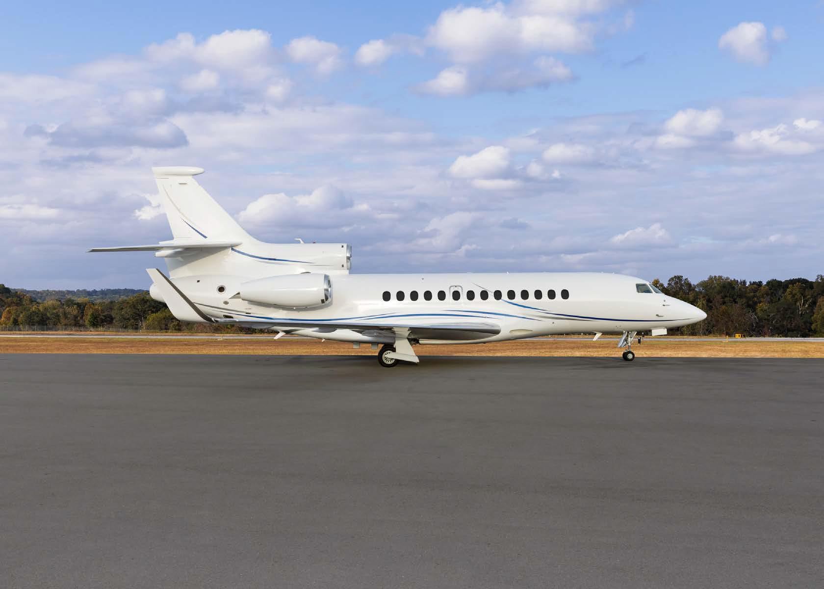 2010 Falcon Falcon 7X — photo 2