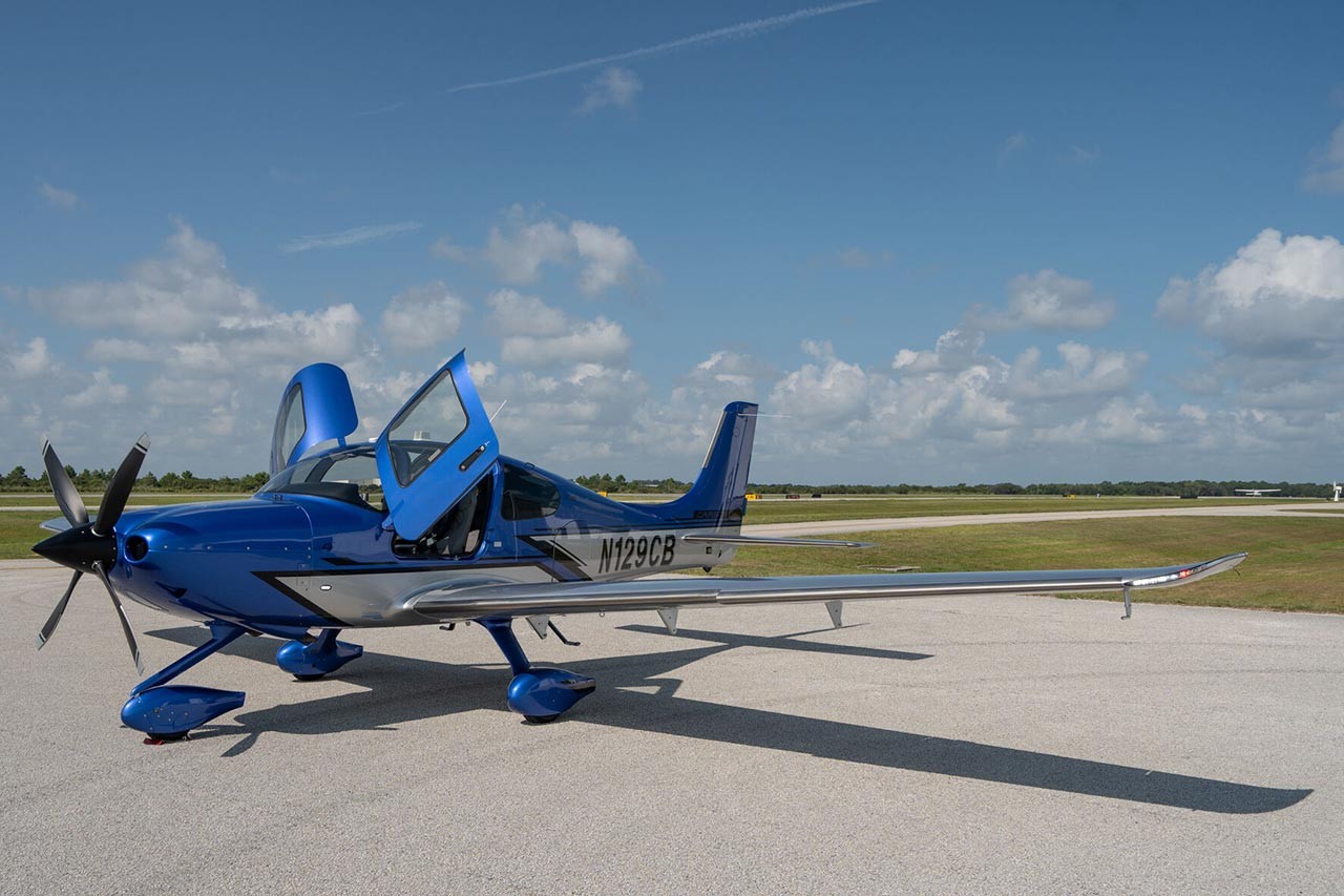 2026 Cirrus SR22T — photo 2
