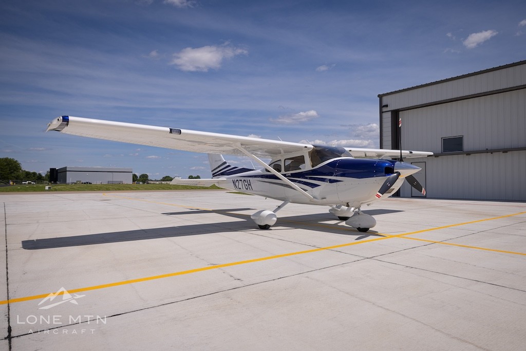 2017 Cessna 182T — photo 1