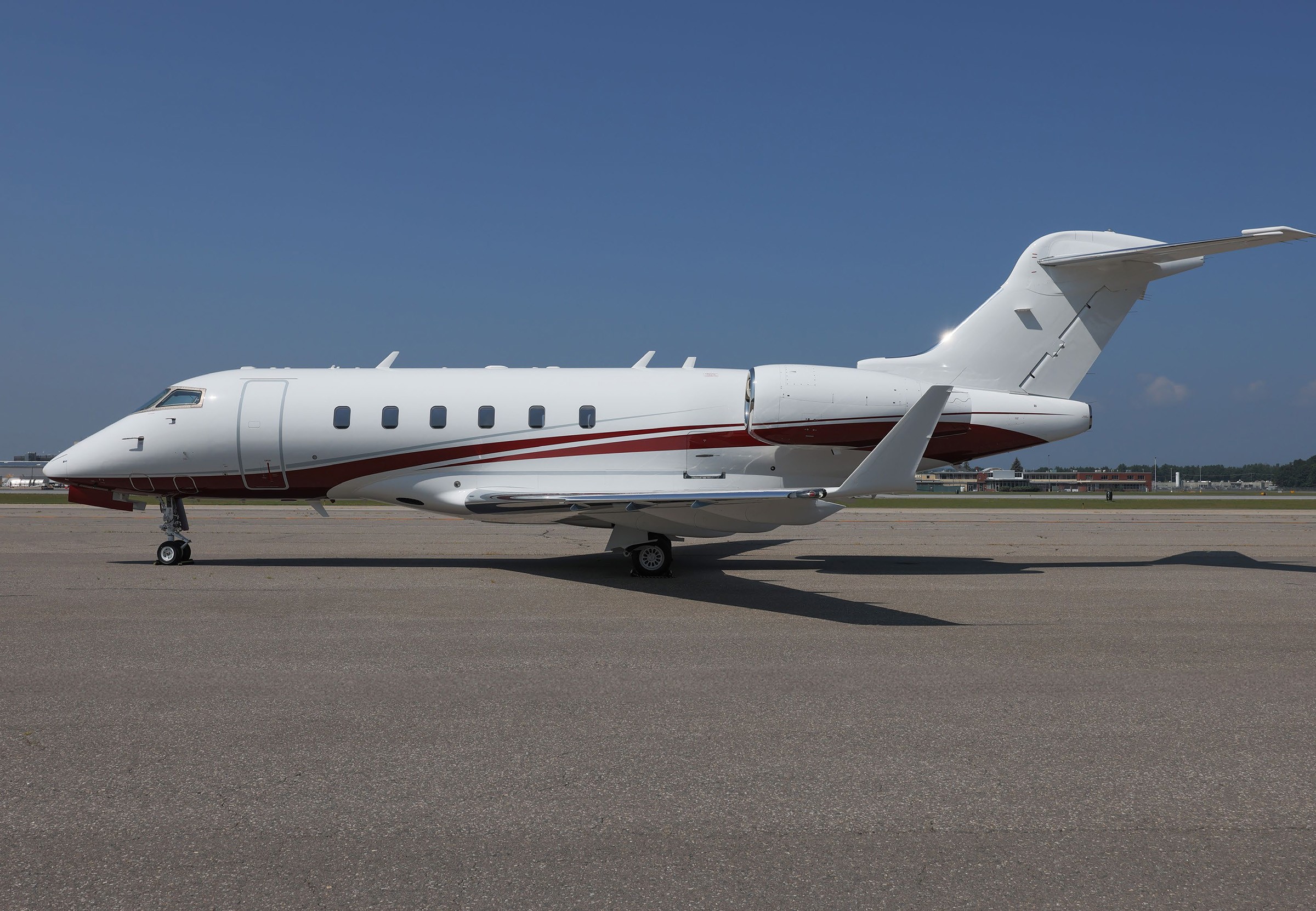 2005 Bombardier Challenger 300