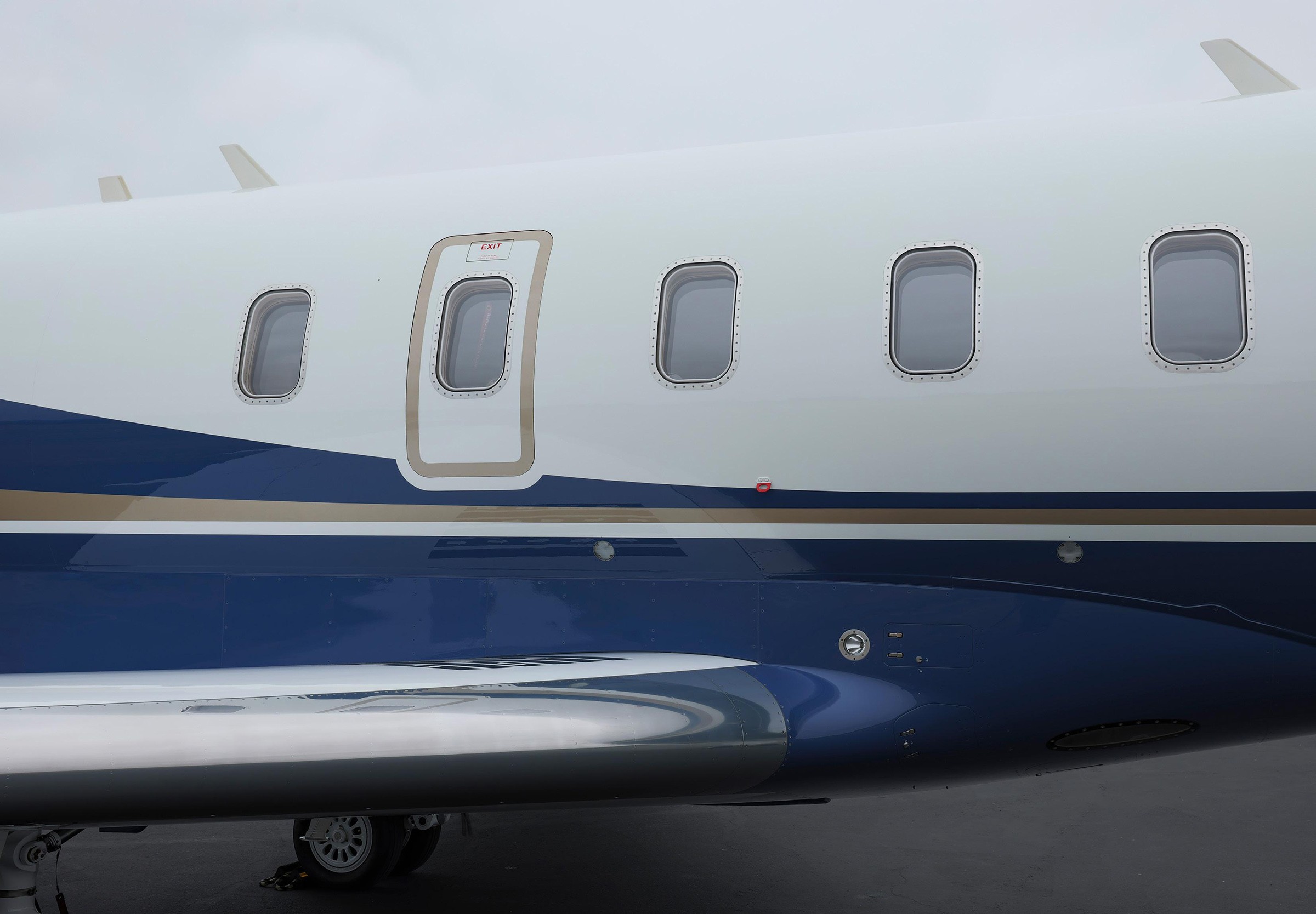 2015 Bombardier Challenger 350 — photo 4