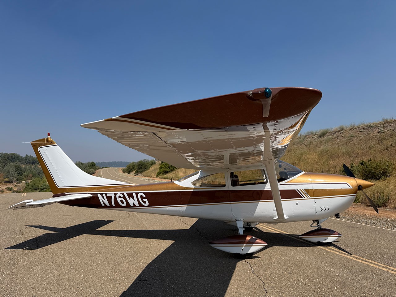 1965 Cessna 182 — photo 4