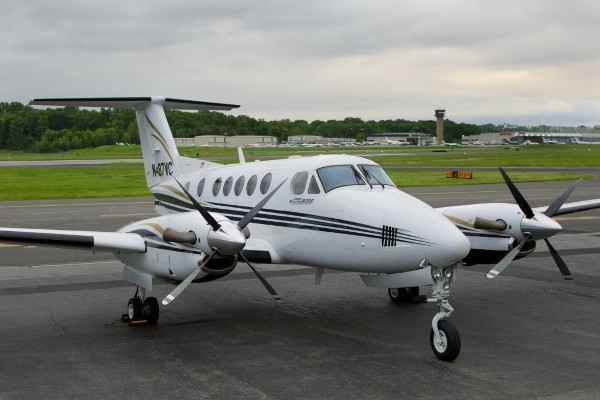 2001 Beech King Air B200 — photo 5