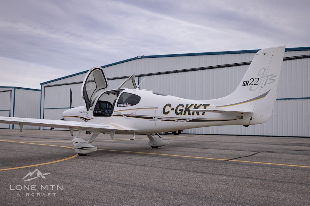 2005 Cirrus SR22-G2 — photo 3