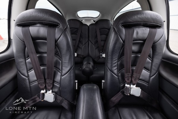 2005 Cirrus SR22-G2 — photo 5