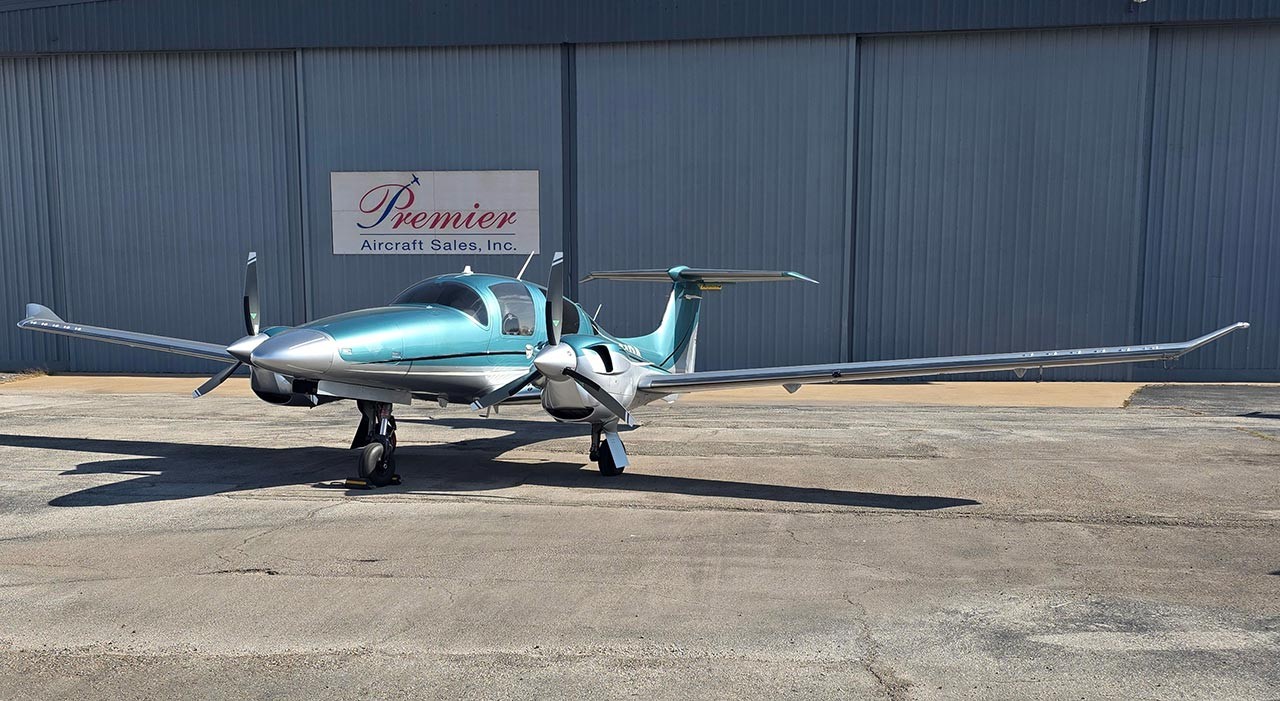 2023 Diamond DA62