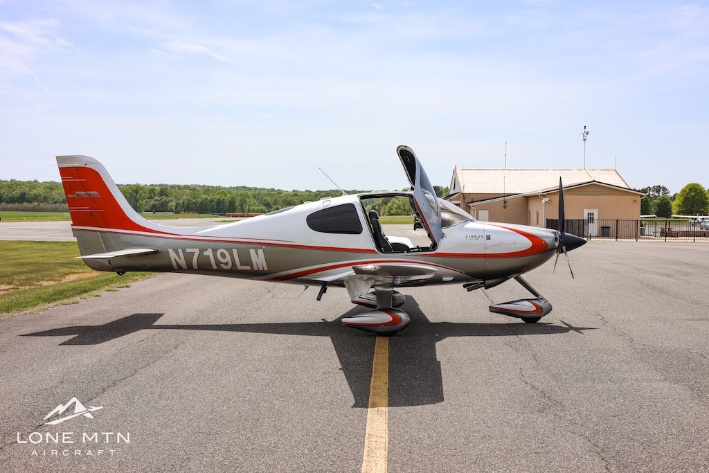 2003 Cirrus SR22 — photo 5