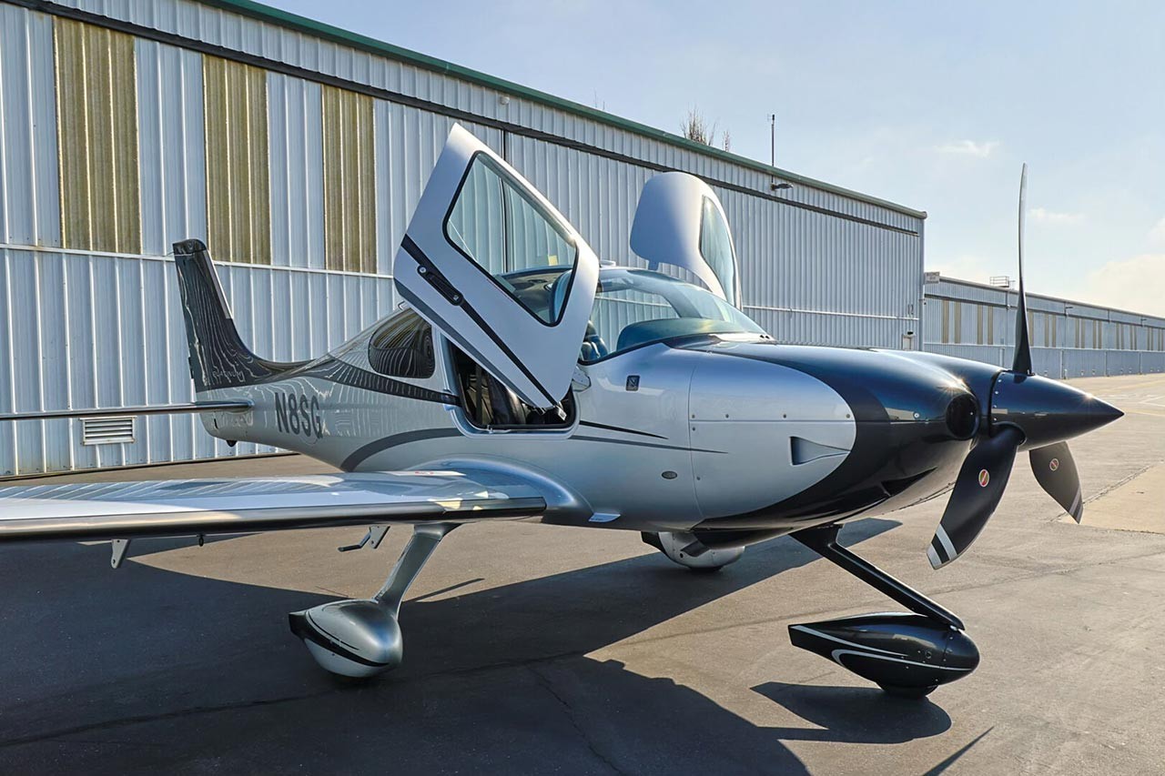2015 Cirrus SR22T-G5 — photo 4