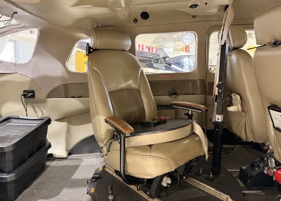 2000 Cessna 206H — photo 3