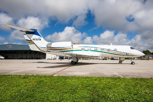 2002 Gulfstream G-IVSP — photo 3