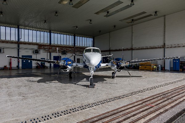 1979 Beech King Air C90 — photo 3