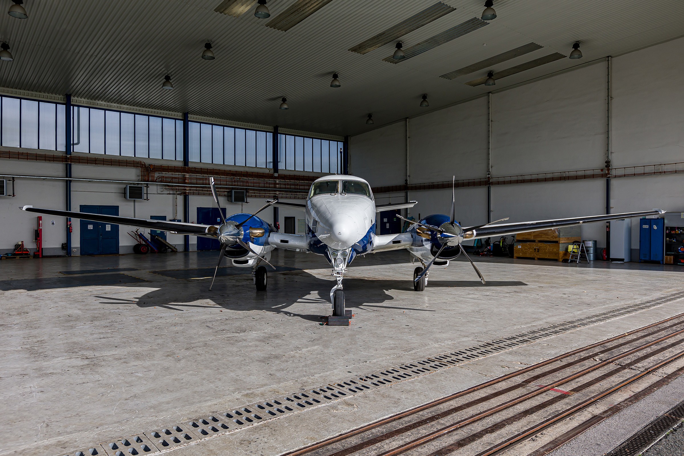 1979 Beech King Air C90 — photo 3