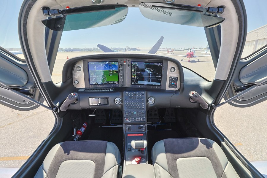 2023 Cirrus SR22T-G6 GTS (N39JS), photo 10