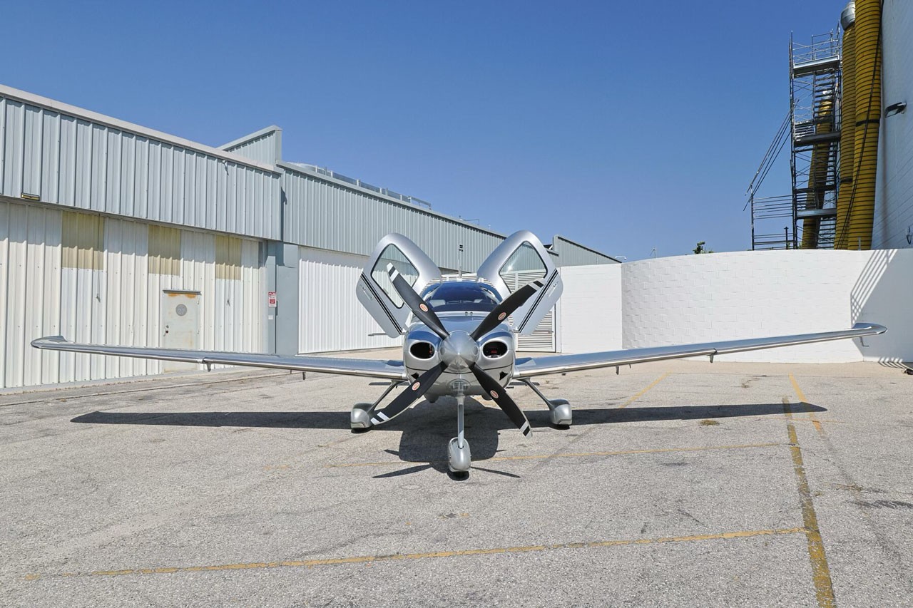 2023 Cirrus SR22T-G6 — photo 3