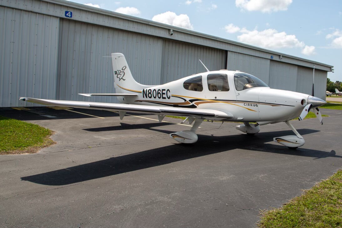2004 Cirrus SR22-G2 — photo 5
