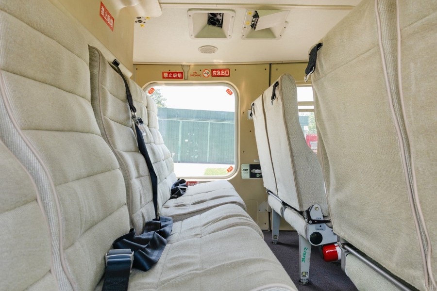 2001 Bell 412EP, photo 8
