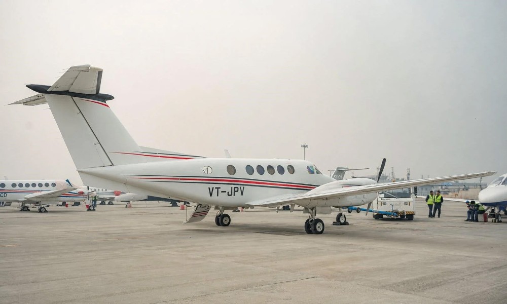 2010 Beechcraft Beech King Air B200 GT, photo 3