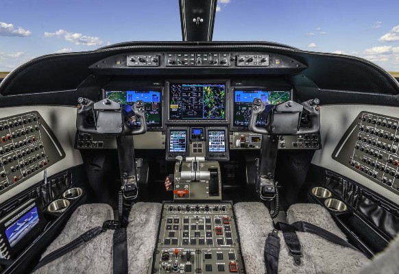 2016 Learjet 75 — photo 4