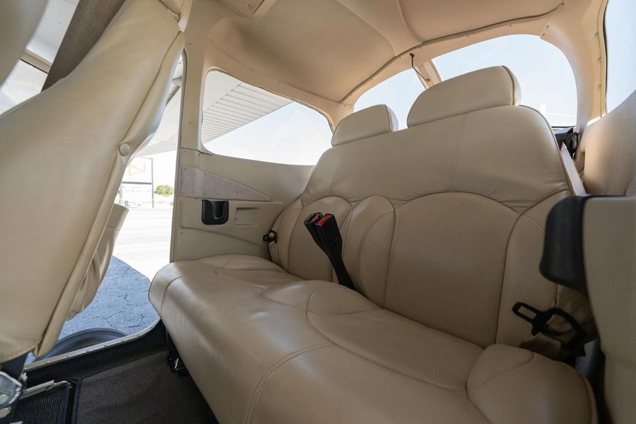 2008 Cessna 172S Skyhawk SP, photo 13