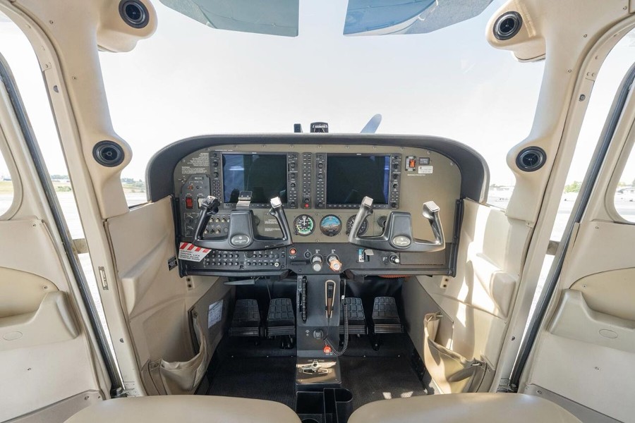 2008 Cessna 172S Skyhawk SP, photo 16