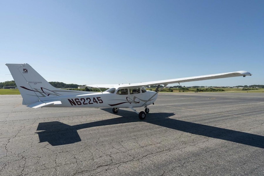 2008 Cessna 172S Skyhawk SP, photo 6