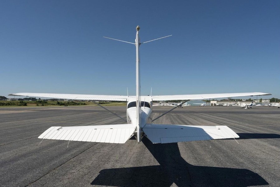 2008 Cessna 172S Skyhawk SP, photo 7
