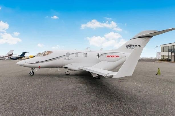 2017 Honda HondaJet — photo 2