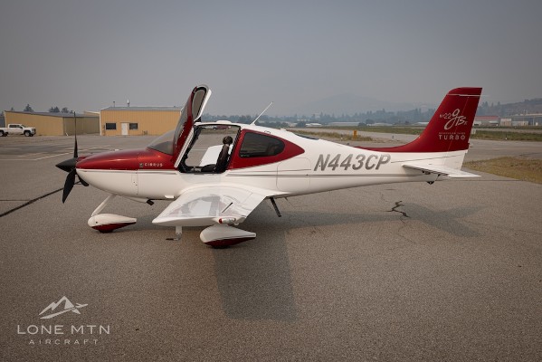 2008 Cirrus SR22-G3 — photo 2