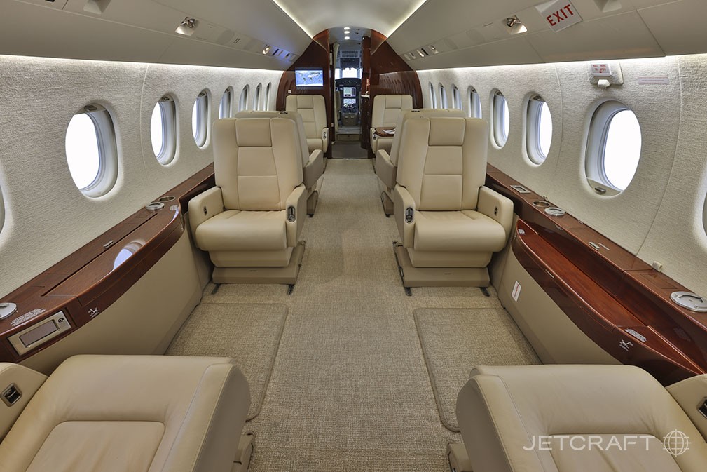 2005 Falcon 2000 — photo 3