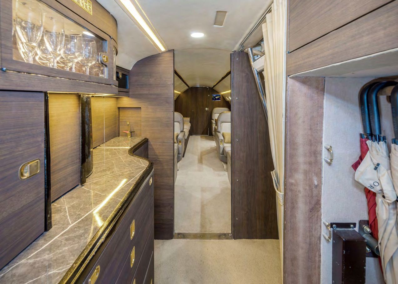 1993 Bombardier Challenger 601-3R — photo 5